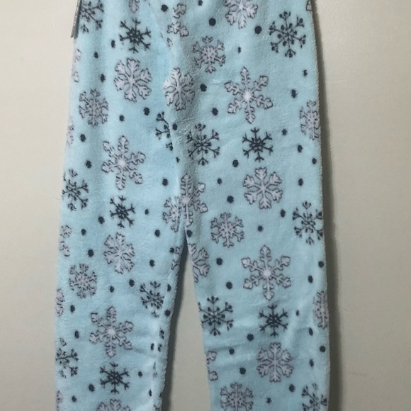 Women's Sleep and Co Fleece Pajama Pants. Blue with Snowflakes. Size Medium. NWT - Picture 6 of 6